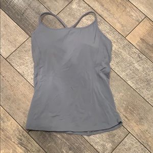 Athleta Women’s Grey Sports top-L
